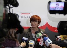 Rafalska: umowy o dzieło są w Polsce nadużywane