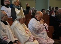 Ciechanów. Uroczystości w parafii MB Fatimskiej