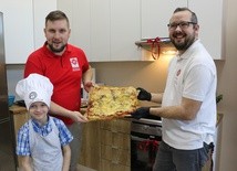 Caritas przygotowuje rocznie ponad 3 miliony posiłków, łączy to ze strategią przeciwdziałania marnowaniu żywności