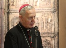 To "mój serdeczny apel na Wielki Post" - napisał biskup Piotr Libera.