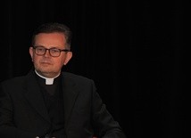 Kierownik Sekcji Polskiej Sekretariatu Stanu Stolicy Apostolskiej z uznaniem o reakcji polskich biskupów na koronawirusa