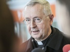 Przewodniczący KEP: Akty homoseksualne nie będą mogły zostać przez Kościół zaaprobowane