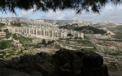 Izraelczycy nie przestają budować na terenach pupowanych swoich nowych osiedli