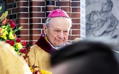 Biskup Gerard Kusz świętuje 80. urodziny. "Jestem szczęśliwym biskupem"