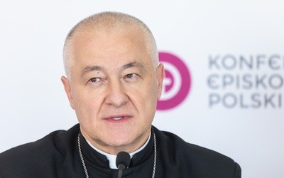 Bp Artur Ważny: Za każdą liczbą z raportu stoi czyjeś złamane życie