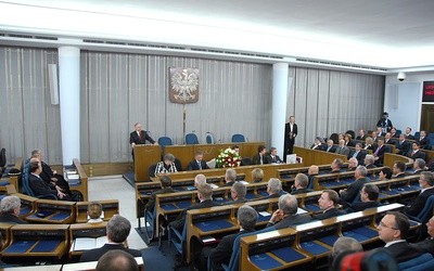 Senat wybrał Agnieszkę Rękas na członka komisji ds. pedofilii