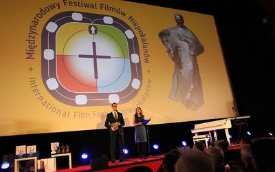 Echo... Międzynarodowego Festiwalu Filmów Niepokalanów we Wrocławiu