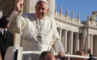 Papież podziękował swemu kierowcy, przechodzącemu na emeryturę
