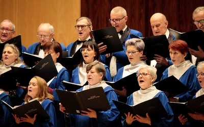 Świąteczny koncert elbląskich chórów