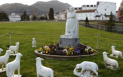 Św. Bernadeta Soubirous: To, co mnie dotyczy, już mnie nie dotyczy. Muszę odtąd należeć całkowicie do Boga