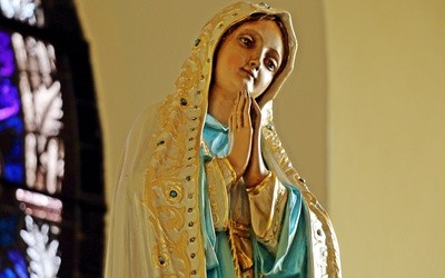 Sanktuarium fatimskie wysłało na Ukrainę figurkę Matki Bożej