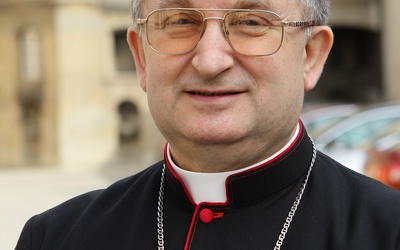 Episkopat popiera "Deklarację wiary"