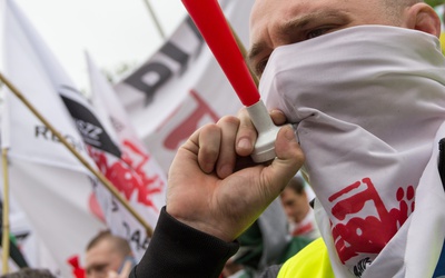 Nowoczesna chce ograniczenia praw związków zawodowych