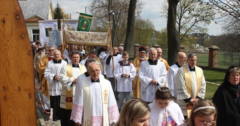 Sierpc. Adoracja na wzgórzu Loret