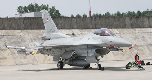 Polska dokupi F-16?