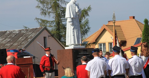 Bogurzyn i Kurpie pamiętają o ks. Skierkowskim