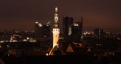 Estonia: Parlament potępia wypaczanie historii przez Rosję i popiera Polskę