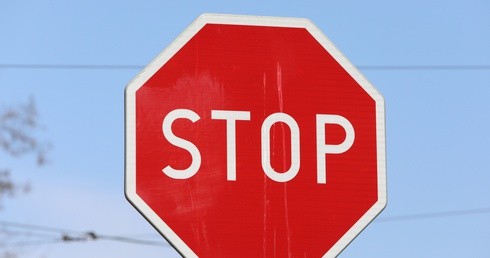 STOP!