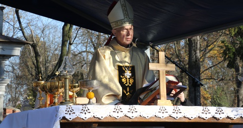 Płock. Nasi święci