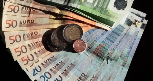 Jedni zyskują, drudzy....