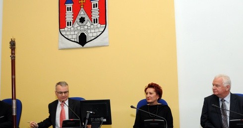 Płoccy radni przyjęli budżet miasta na 2015 r.