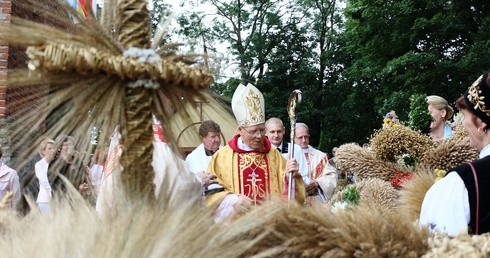 Uczyńmy wielkie dziękczynienie 