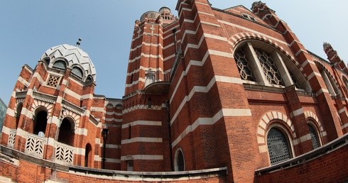Londyn: To będzie Wielkanoc z rekordową liczbą nawróconych
