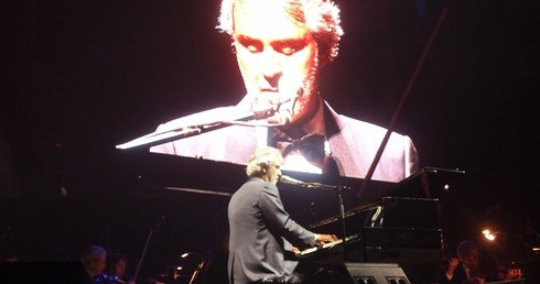 Andrea Bocelli zaśpiewa dla rodzin