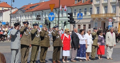 Płock oddaje hołd