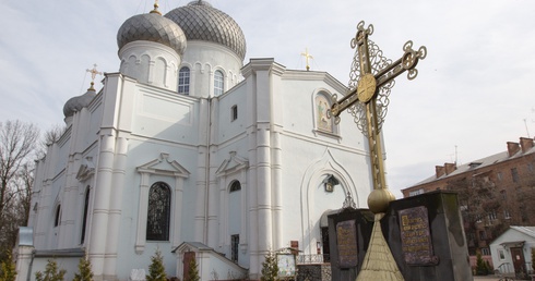 Polski ksiądz z Charkowa: rozumiem postawę papieża Franciszka - Kościół katolicki jest też w Rosji