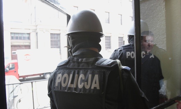 Bandyci zrabowali prawie 400 tys. zł. Teraz wpadli