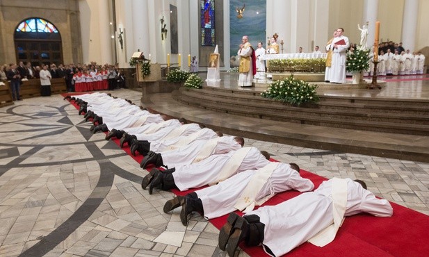 Nowy watykański dokument o formacji do kapłaństwa