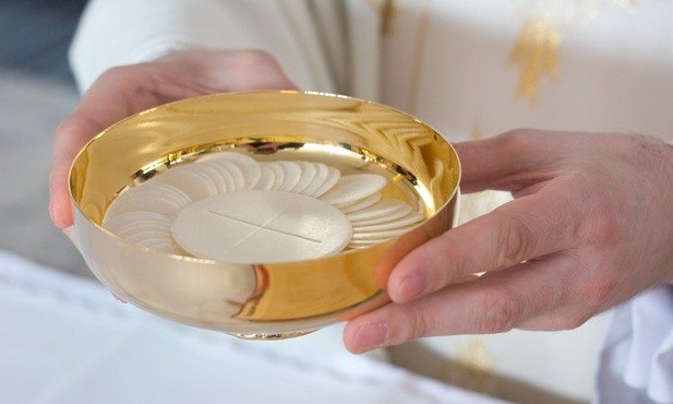 Nuncjusz apostolski w USA: Eucharystia i spowiedź są nierozerwalne