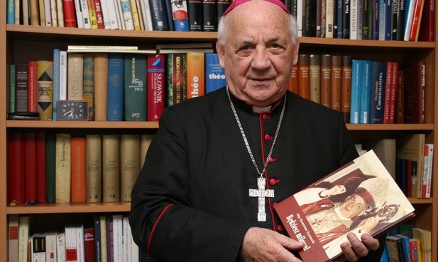 Abp Stanisław Szymecki