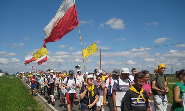 Jedni szli najdłużej, inni po raz pierwszy – pielgrzymki od Szczecina do Rzeszowa na Jasnej Górze