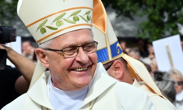 bp Edward Dajczak
