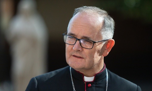 bp Andrzej Przybylski
