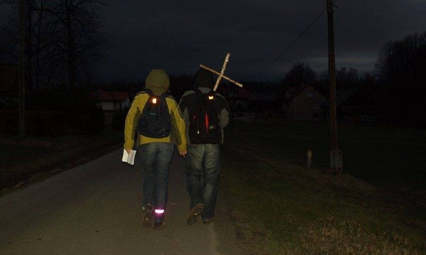 Pójdą nocą przez Mysłowice