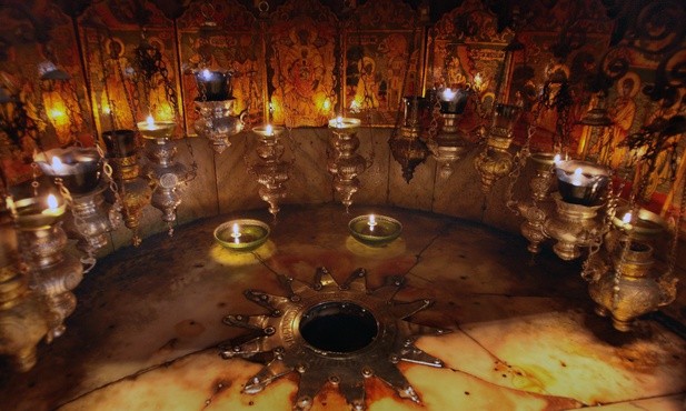 Betlejem: 100-tysięczny poród przy grocie narodzenia