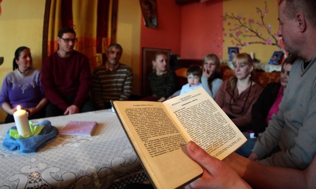 Kręgi Biblijne. Jak to się robi?