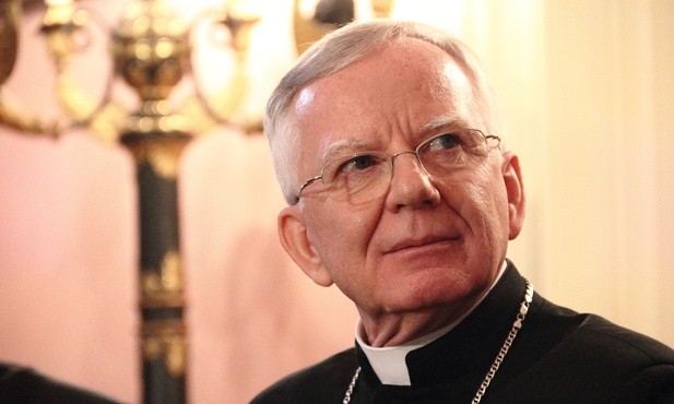 Abp Marek Jędraszewski o szczycie na temat ochrony nieletnich w Kościele