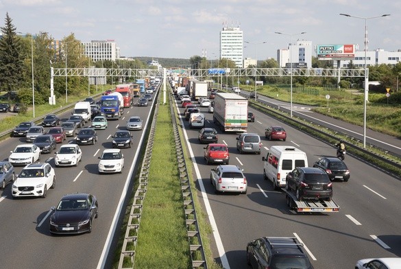 Rząd przyjął projekt ustawy likwidującej szlabany na państwowych autostradach