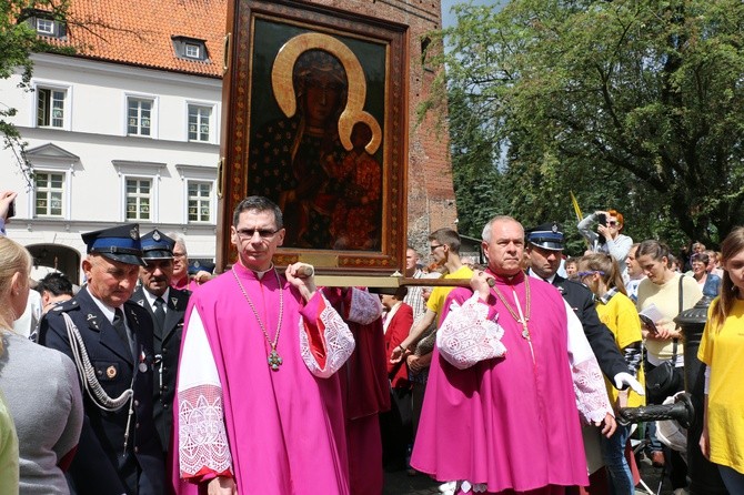 Diecezja płocka żegna Czarną Madonnę