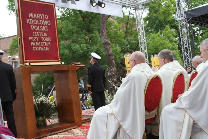 Diecezja płocka żegna Czarną Madonnę