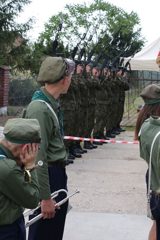 Obchody 76. rocznicy wybuchu II wojny światowej - Szymankowo