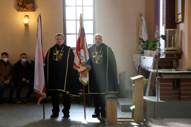 Płock. Rycerze św. Jana Pawła II w parafii Świętego Krzyża