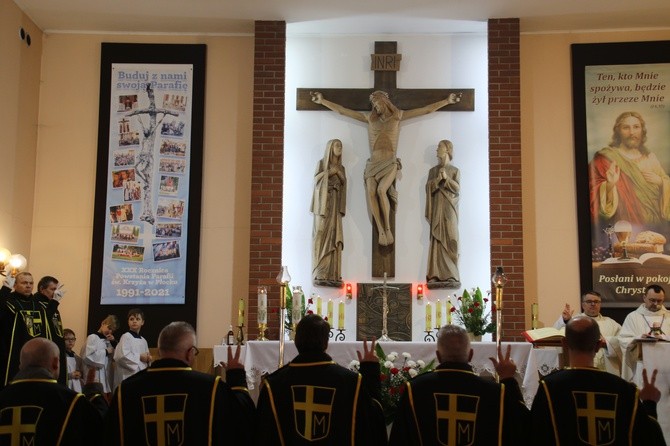 Płock. Rycerze św. Jana Pawła II w parafii Świętego Krzyża