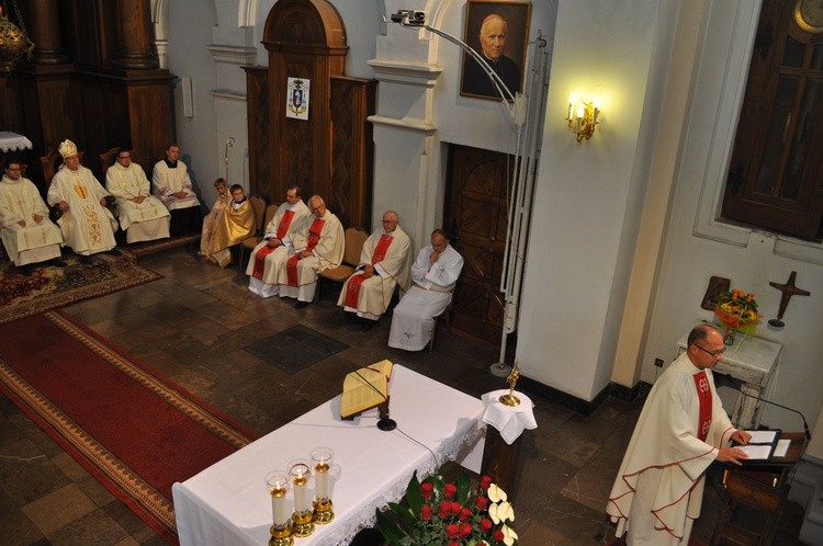 Relikwie św. Jana Pawła II w Płocku Radziwiu