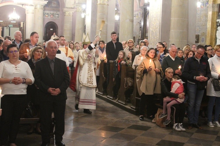 Wielka Sobota w katedrze płockiej