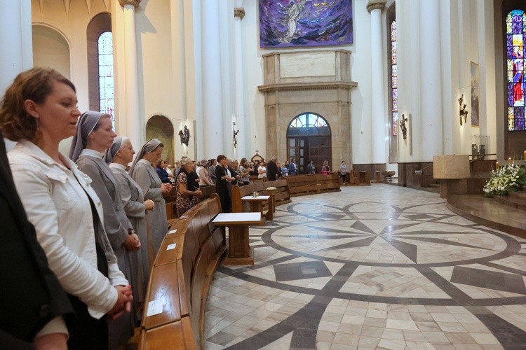 Jubileusz katechetów i nauczycieli w katedrze cz. 2